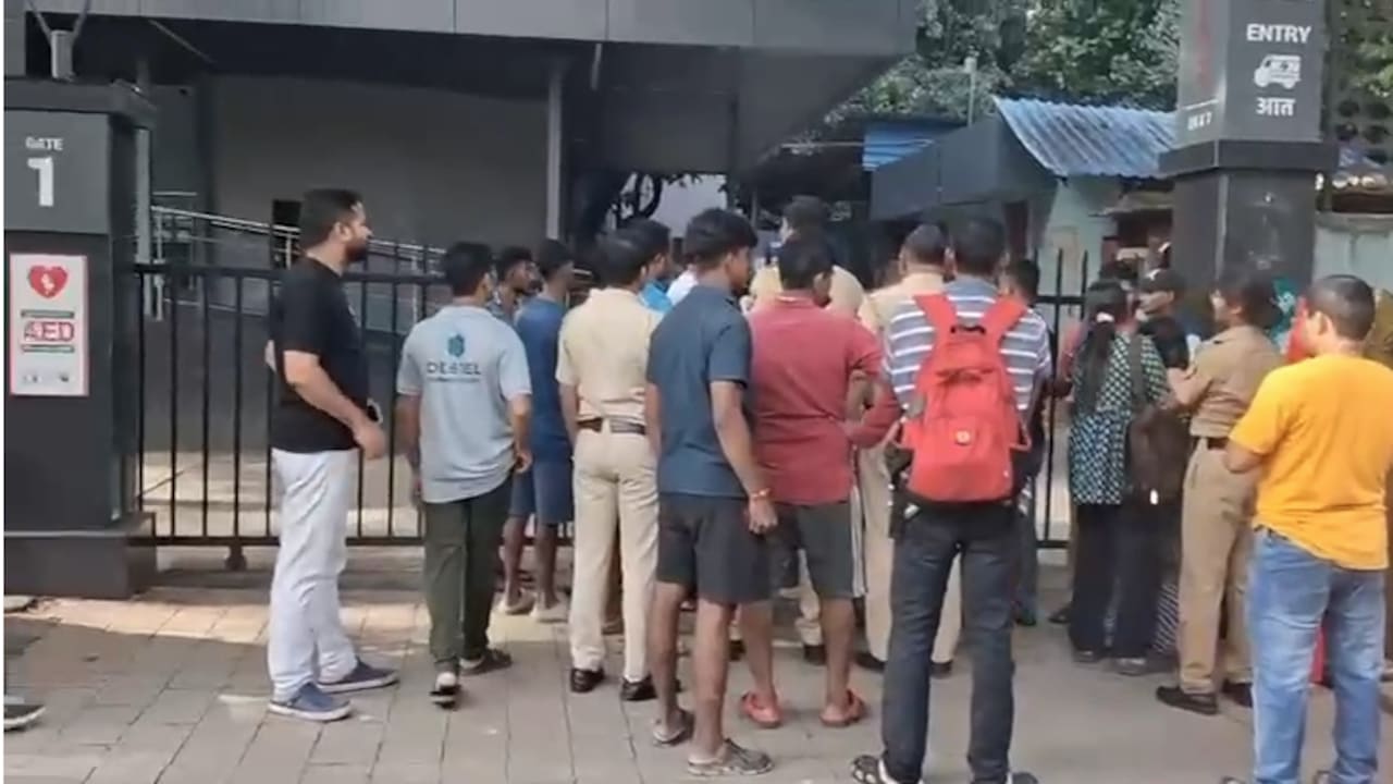 बांद्रा में भीषण हादसा: फोन पर बात करने वाली महिला ने 8 वर्षीय बच्चे को कुचला