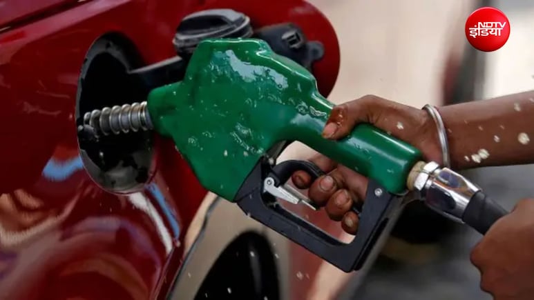 Petrol-diesel Price Today : नोएडा, चंडीगढ़, भुवनेश्वर में सस्ता हुआ पेट्रोल-डीजल, जानिए 18 अगस्त के ताजा रेट