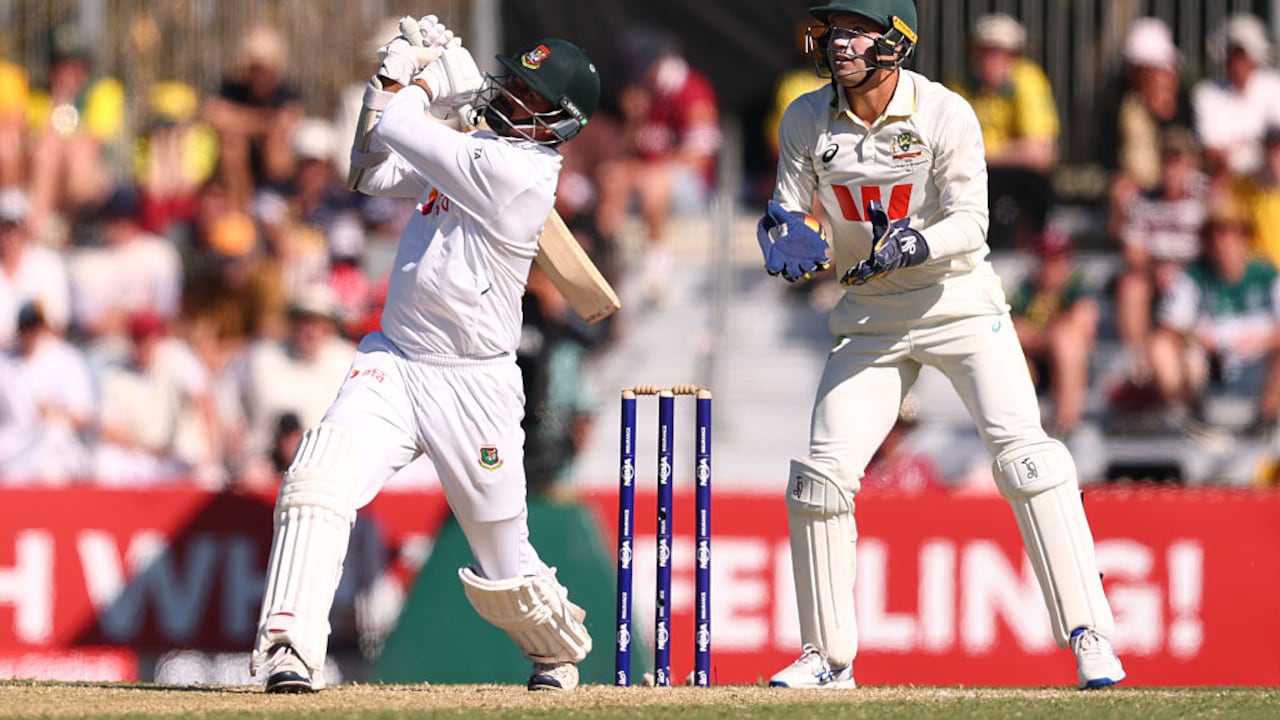 Sunil Gavaskar Blasts AUS vs BAN 2nd Test Pitch, Drops Hypocrisy Bombshell