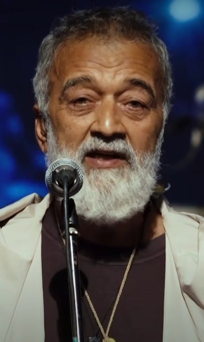 Lucky Ali Says He Carries Burial Cloth While Travelling in Viral Video