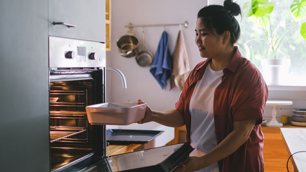 Small OTG Cooking Problems: 10 Causes Of Unevenly Cooked Food Small OTG Cooking Problems: 10 Causes Of Unevenly Cooked Food