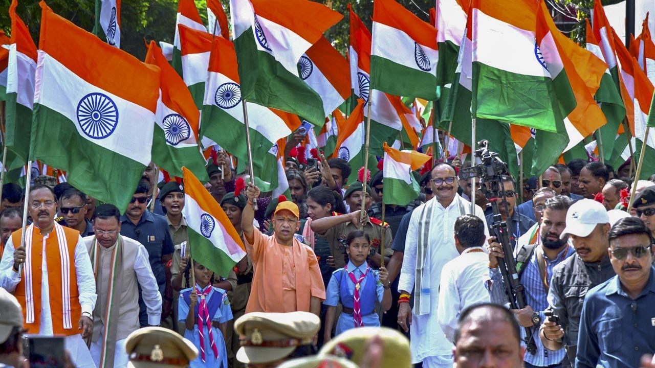 Tiranga Politics Heats Up In UP: Yogi Adityanath, Congress Clash Over National Flag