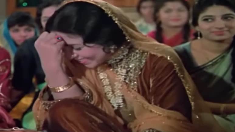 हिंदी फिल्म में उर्दू गाना, 61 साल पहले आया और आज तक नहीं हुआ पुराना, बीवी की तारीफ में पढ़े थे कसीदे, उसी रात आ गया था भूचाल