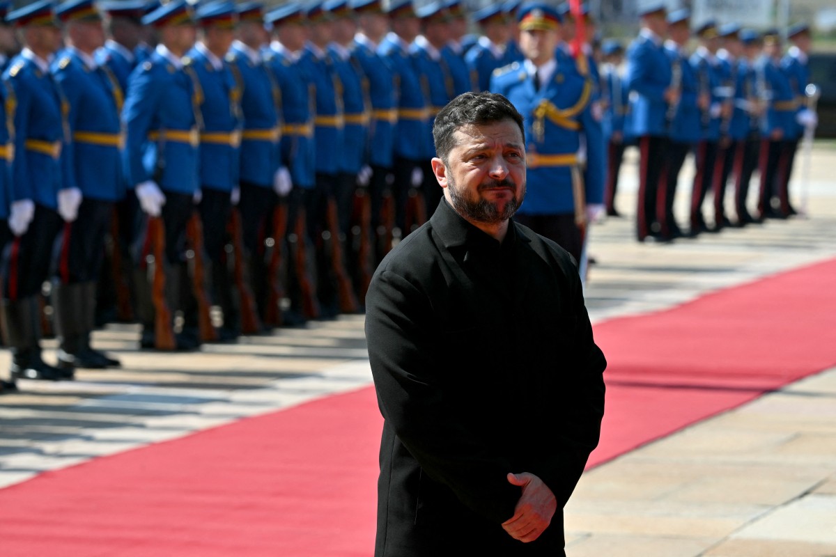 As Russia, Ukraine Trade Missiles, Zelensky Lands In Moscow-Friendly Serbia