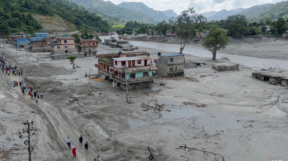 Opinion | 482 Dead, And Counting: How A Glacier Collapse Became A Himalayan Disaster