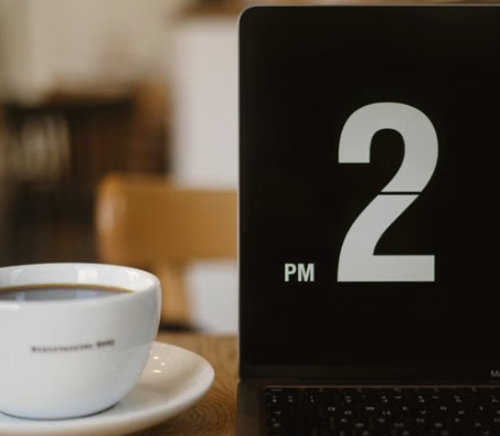 Employee Claims 2-To-10 Is 'Way Better' Than 9-To-5 Shift, Triggers Debate: 'You Are More Productive'