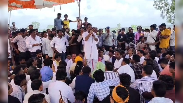 अशोकनगर: रानी अवंतीबाई की मूर्ति हटते ही भड़का लोधी समाज, विधायक को सुनने पड़े 'वापस जाओ' के नारे