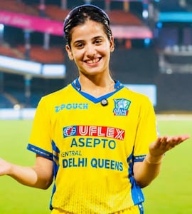 Who Is Medhavi Bidhuri: Delhi Cricketer Going Viral For 6-7 Celebration