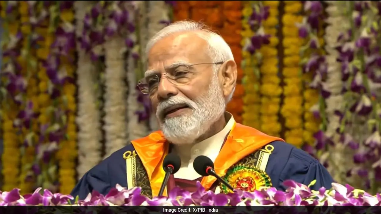 "Don't Just Ask, Find the Answer": PM Modi's Message To IIT Delhi Graduates