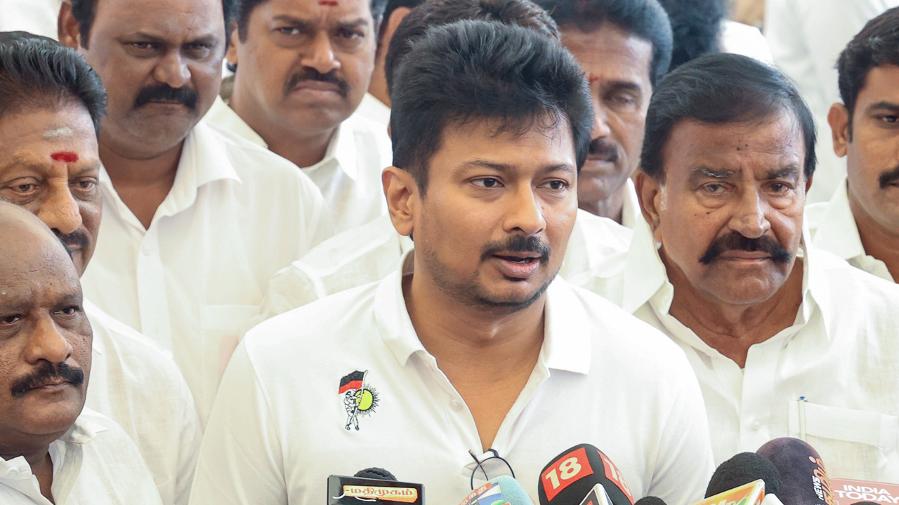 Udhayanidhi Stalin Says All 59 DMK MLAs Will Decline CM Vijay's Vehicle Offer