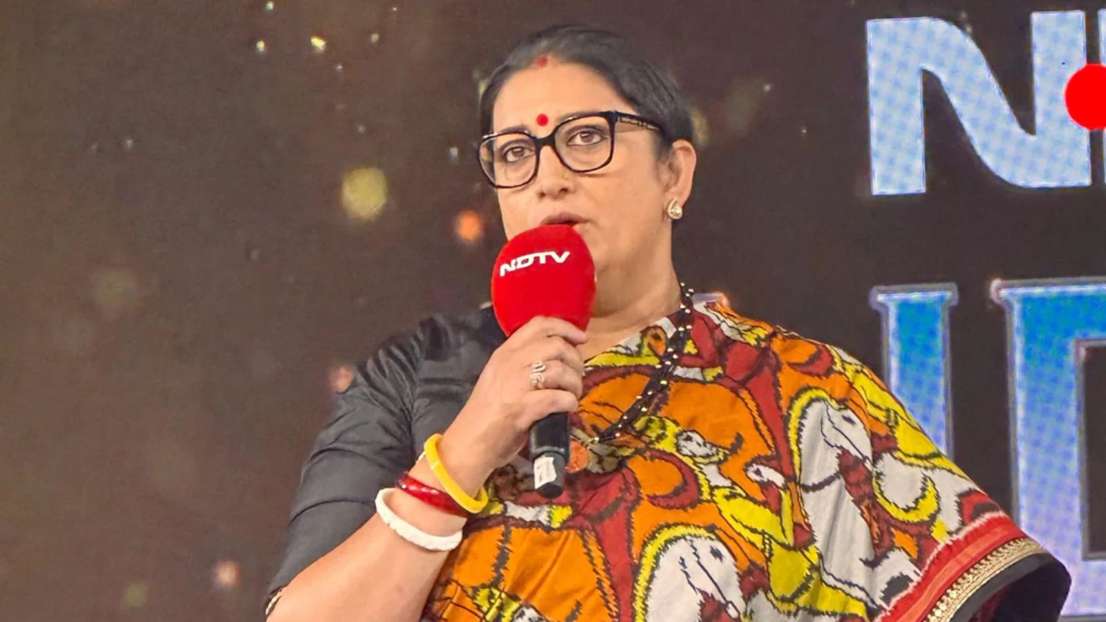 Smriti Irani slams Rahul Gandhi's FIR sit-in as 'posturing, not advocacy'; Gandhi demands FIR over youth's pellet injuries in NEET leak protest