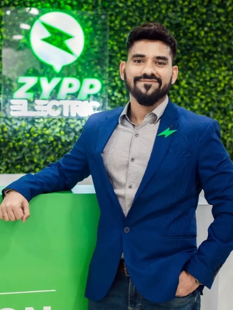 Zypp Electric Founder Akash Gupta Success story from Zero to 470 Crore EV Scooter Startup Zypp Electric Founder Akash Gupta Success story from Zero to 470 Crore EV Scooter Startup