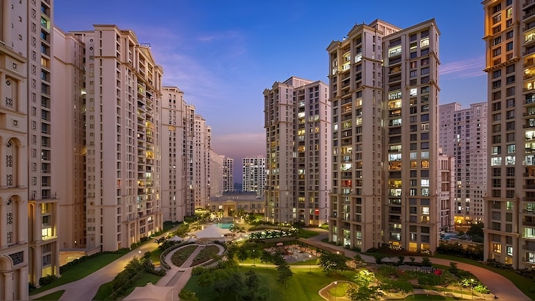 'Bigger Isn't Always Better': Why Homebuyers May Be Paying Too Much