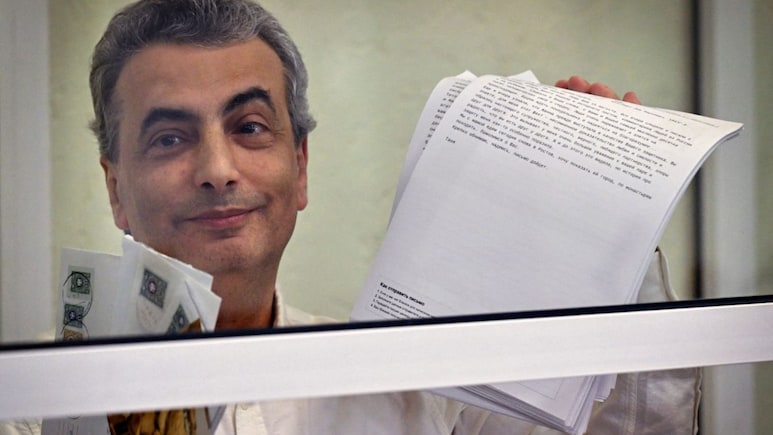 Russia Jails Kremlin Critic For 11 Years For Speaking Against Ukraine War
