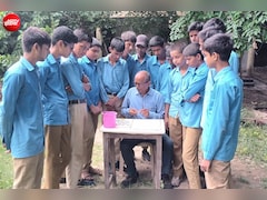 जो गुरु दक्षिणा में मांगते हैं सिर्फ एक पेड़, बलिया के डॉ. इफ्तेखार खान राष्ट्रीय पुरस्कार से होंगे सम्मानित