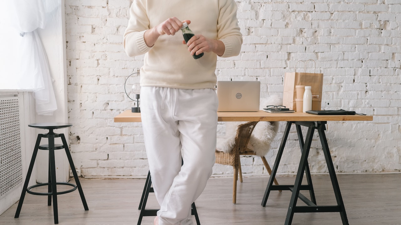 10 Trouser Buying Mistakes That Ruin Fit, Comfort And Versatility 10 Trouser Buying Mistakes That Ruin Fit, Comfort And Versatility