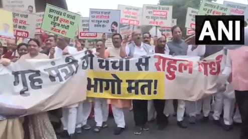 Parliament Monsoon Session 2026 LIVE Updates: NDA सांसदों ने न&zwj;िकाला मार्च, संसद की कार्यवाही दोपहर 2 बजे तक के ल&zwj;िए स्&zwj;थग&zwj;ित