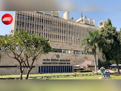 IIT दिल्ली में कम होगा पढ़ाई का प्रेशर, क्रेडिट लोन और वीकेंड एग्जाम हुए कम