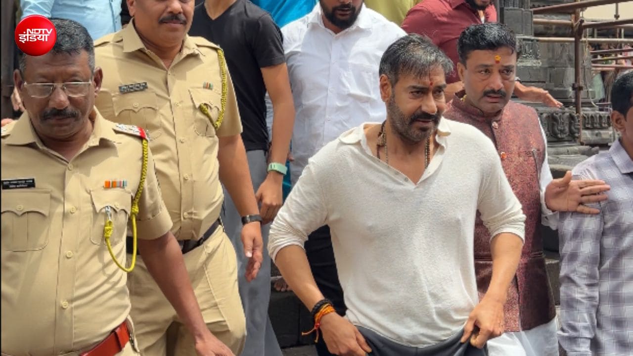 20 साल बाद बेटे संग त्र्यंबकेश्वर ज्योतिर्लिंग पहुंचे अजय देवगन, की विशेष पूजा-अर्चना