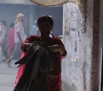 यूट्यूब पर 174 मिलियन बार देखा गया है 8 साल पुराना ये देशभक्ति गीत, गुलजार ने लिखे बोल, सुनिधि चौहान की आवाज ने बनाया सबका फेवरेट