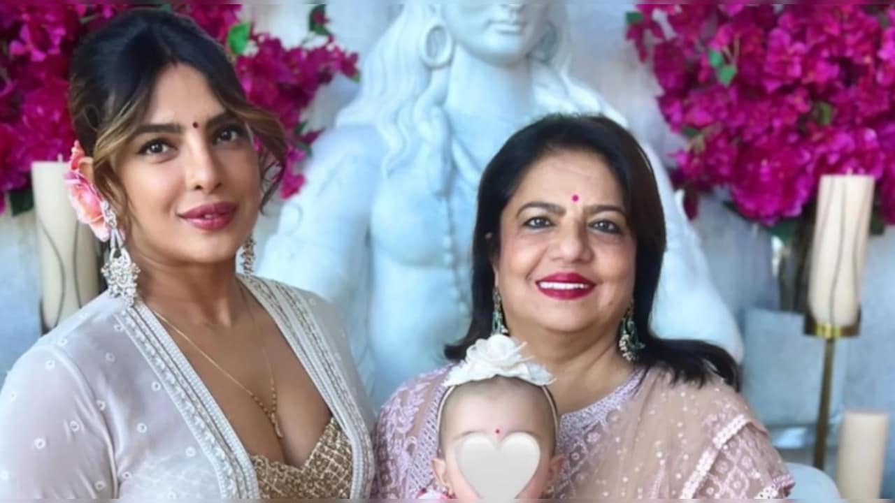 प्रियंका चोपड़ा की मां मधु चोपड़ा ने कृति सेनन के विवादित ऐड पर दिया रिएक्शन, एक्ट्रेस के कपड़ों को लेकर कही ये बात
