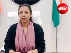 IAS अस्मिता लाल ने बदली दो बच्चियों की जिंदगी, नाली और रेलवे ट्रैक से उठाकर दी नई पहचान
