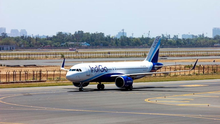 Attention Flyers! IndiGo Issues Service Advisory As Website Goes Down Again - Check Details