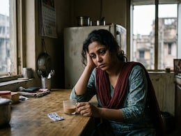 Symptoms Of Depression In Women: How To Spot Early Warning Signs