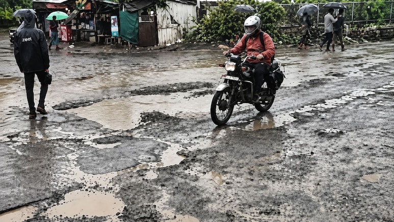 Pune News: चाकणमधील रोजची वाहतूक कोंडी आता होणार इतिहास जमा? वाचा काय आहे प्रशासनाचा प्लॅन