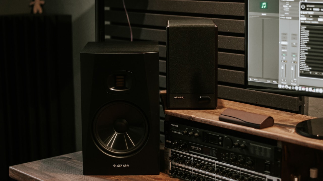 Does Turning Up The Volume Fix Weak Outdoor Bass? 10 Speaker Myths Explained Does Turning Up The Volume Fix Weak Outdoor Bass? 10 Speaker Myths Explained