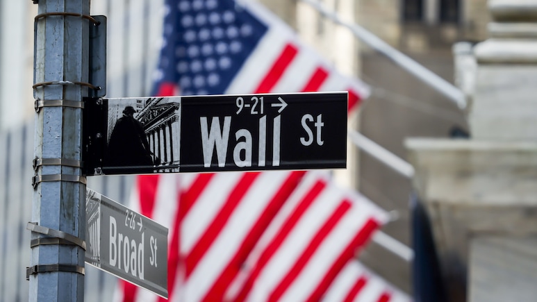 Tech Stocks Sell-Off Drags Wall Street Toward Its Worst Day Since June