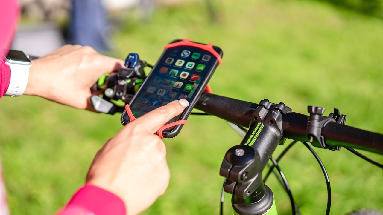 Why Does Your Bike Phone Mount Shake? 10 Causes And Easy Fixes Why Does Your Bike Phone Mount Shake? 10 Causes And Easy Fixes