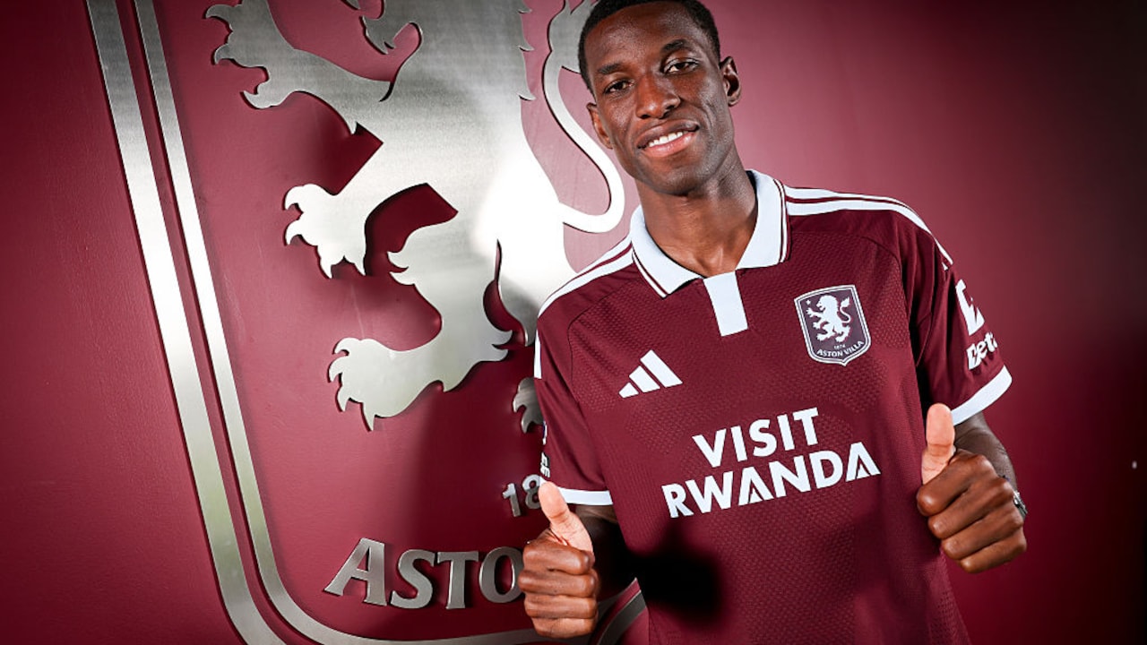 Aston Villa Seal Swoop For Chelsea Striker Nicolas Jackson