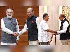 बांग्लादेशी प्रधानमंत्री से मुलाकात के एक दिन बाद PM मोदी से मिले राजदूत दिनेश त्रिवेदी, क्या संदेश?