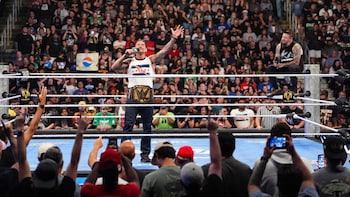 WWE SmackDown Live Streaming: When, Where To Watch CM Punk vs Kevin Owens Championship Match Online?