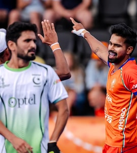 India-Pakistan Players Skip Handshakes Before Match, But What Happened After Full-Time Wins Hearts