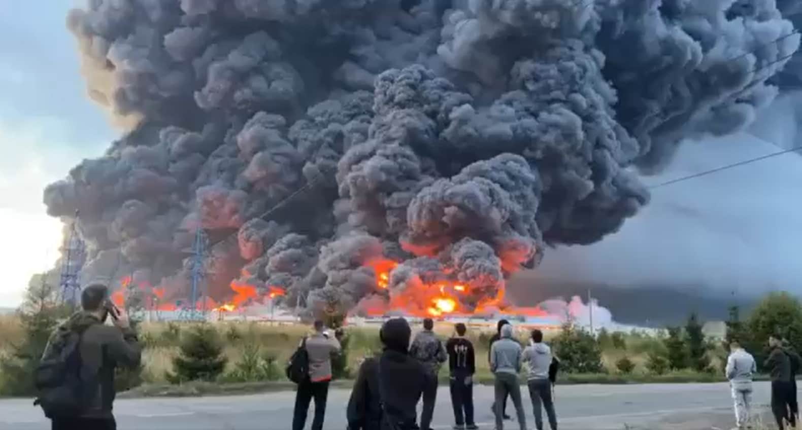 Drone attack damages Wildberries logistics facility in Moscow region, officials report