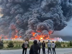 Video: Apocalyptic Blaze After Massive Drone Attack Hits Moscow Region