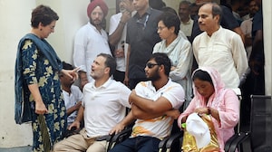 Pellet Gun Row Escalates: FIR Filed, Rahul-Priyanka Lead Protest; BJP Hits Back