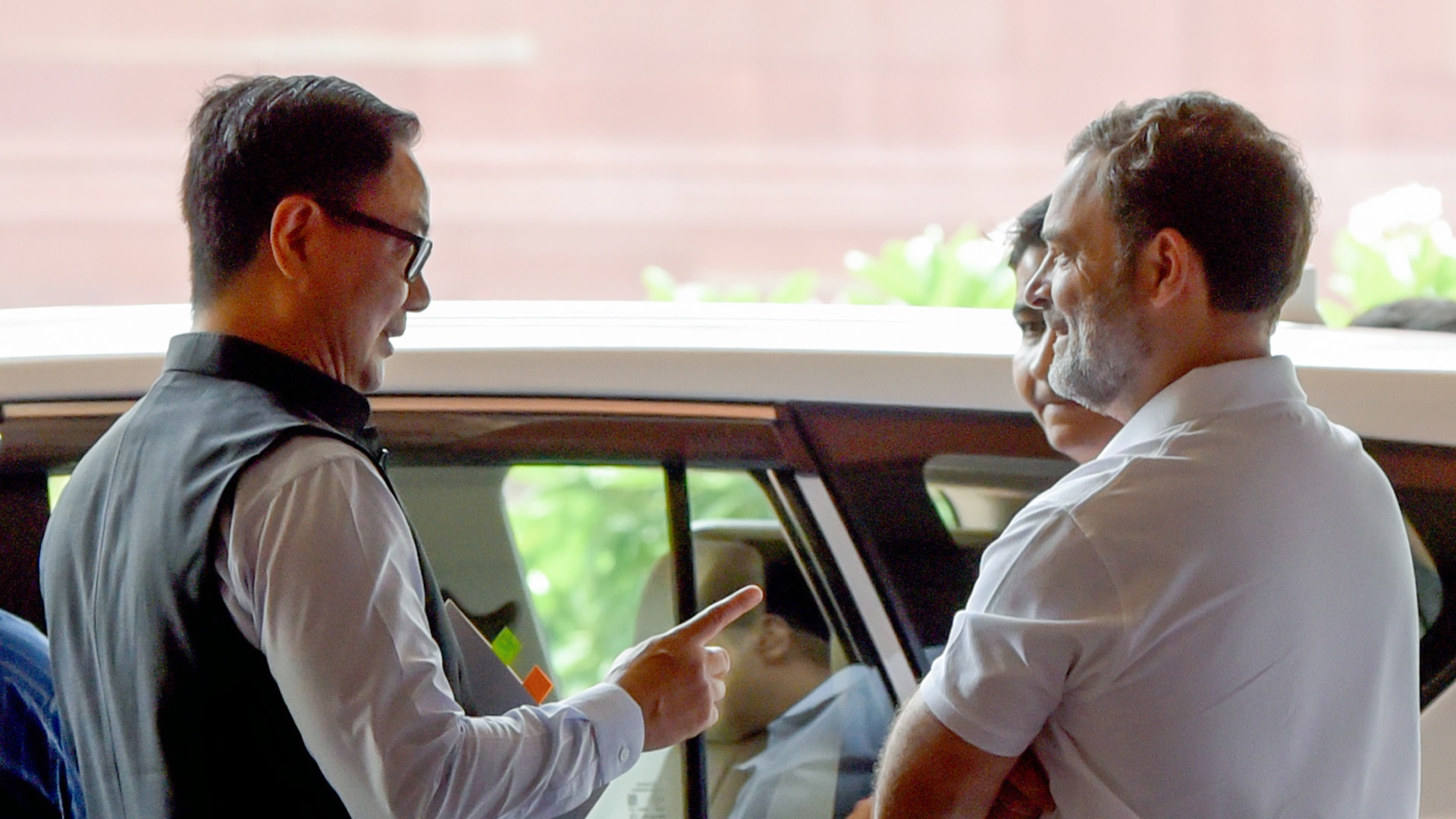 Kiren Rijiju's Big Claim: Rahul Gandhi Asked Pawan Kheda To Target Himanta Sarma