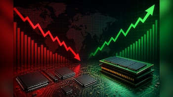 Chip Stocks Tumble Again: Intel, Sandisk, Western Digital Sink Up To 5% Even As SK Hynix Rallies