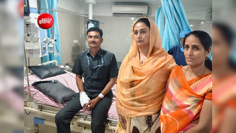 वो  30 सेकंड... सुखबीर बादल की जान बचाने वाले 'हीरो' इंस्पेक्टर संतोष, हरसिमरत बोलीं- आपके साहस को सलाम