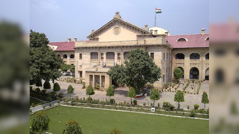 यूपी सरकार पर इलाहाबाद हाई कोर्ट ने 25 लाख का जुर्माना क्यों ठोक दिया?