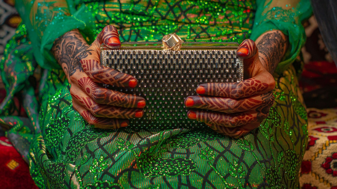 Stylish clutches for festivals and special occasions