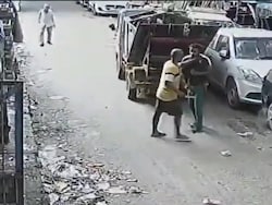 On Camera, Delhi Sanitation Worker Stabbed To Death, Colleagues Stage Protest