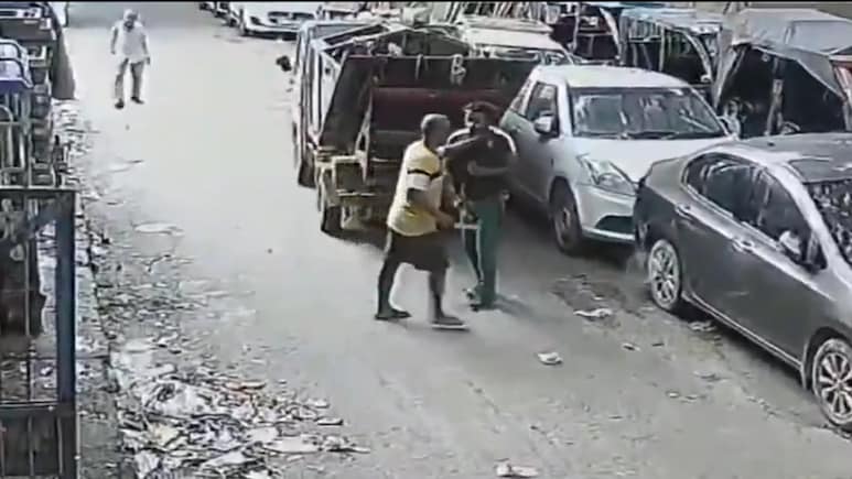 On Camera, Delhi Sanitation Worker Stabbed To Death, Colleagues Stage Protest