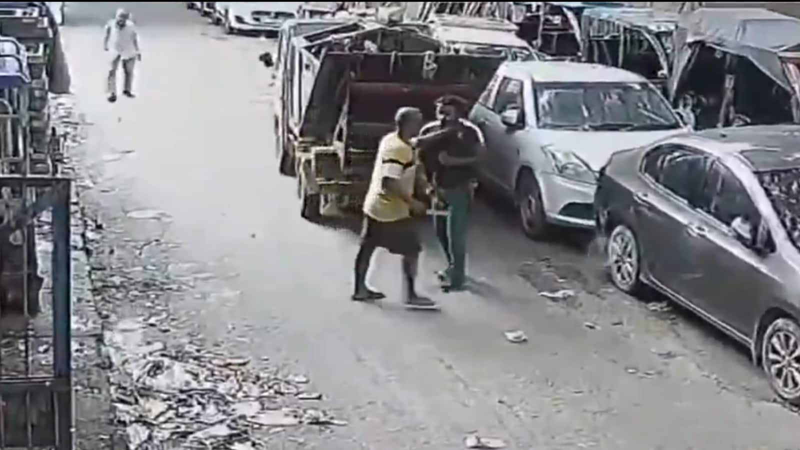 Delhi Sanitation Worker Stabbed to Death; Police Investigate, Workers Protest