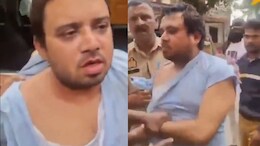 बदायूं में कार की टक्&zwj;कर से गाय की मौत के बाद भीड़ ने की डॉक्&zwj;टर को प&zwj;िटाई, वाहन में तोड़फोड़, 4 ह&zwj;िरासत में