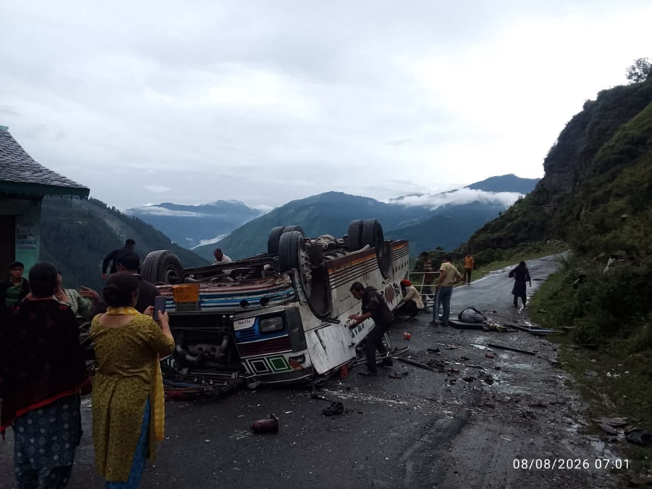 8 Killed, 10 Injured After Private Bus Overturns In Himachal's Chamba District
