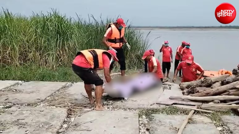 यूपी के कुशीनगर-महाराजगंज बहकर आए शव, गंडक से नारायणी नदी में तैरते मिले, नेपाल में बाढ़ का कहर